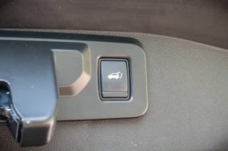 Renault Austral E-Tech full hybrid 200 techno | Automaat | Handsfree Achterklep / 17