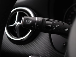 Mercedes-Benz A-Class 180 Ambition  | Trekhaak | Navigatie | LED | Org. NL / 28