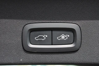 Volvo C40 408PK Twin Ultimate 78 kWh | Panoramadak | H/K | Led | Memory | SoH 96,3 / 41