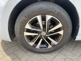 VOLKSWAGEN Polo 1.0 MPI 80pk Comfortline / 14