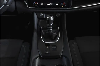Nissan QASHQAI 1.3 MHEV 140 PK N-Style Orig. NL  | Adapt. Cruise | PDC | 360 camera | NAV+App.Connect | ECC | Trekhaak | LM 19" | / 26