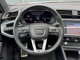 Audi Q3 35 TFSI S Line Edition * Panoramadak * Trekhaak * Stoelverwarming * Parkeercamera * / 22