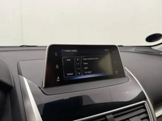 Mitsubishi Eclipse Cross 1.5 DI-T Intense S | Cruise control | Stoelverwarming | 360° camera | HUD | CarPlay | Panoramadak / 25