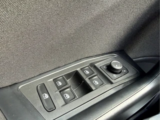 Volkswagen T-Roc 1.5 TSI Style Business  Panoramadak, Stoelverwarming, App Connect / 15