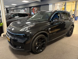 Lynk & Co 01 1.5 / pano / navi / camera / Infinity / memory / elec klep / Apple Android carplay / 2