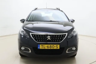 Peugeot 2008 1.2 PureTech Blue Lion | Trekhaak | Airco | Cruise control | Apple Carplay/Android Auto | DAB | Navigatie / 7