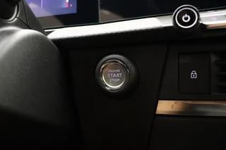 Opel Astra Sports Tourer 1.2 Turbo Hybrid GS 145 PK  Automaat | Navigatie | Climate control | Camera | Stoel & Stuurverwarming | Keyless | Lichtmetalen velgen | Extra getint glas / 29