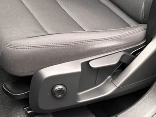 Volvo XC40 1.5 T4 Recharge | Apple/Carplay | Camera | Elek. Kofferklep | Climate/Control | Cruise/Control | / 12