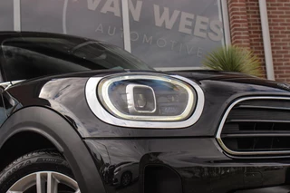 MINI Countryman 1.5 Cooper Essential | 1e eigenaar | NL auto | Driving Assistant | Camera | Sportstuur | Keyless entry | Stoelverwarming | LED | Carplay | DAB | Navigatie | PDC / 48
