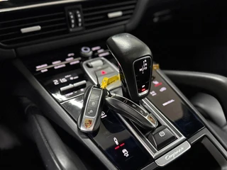 Porsche Cayenne 3.0 E-Hybrid Full Option | Vierwielbesturing | PANO | PDLS+ | BOSE | PASM | ComfortPakket | Soft Close |Trekhaak / 29