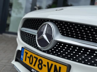 Mercedes-Benz A-klasse 200 AMG Edition Premium Plus * Camera * Carplay * 18 Inch / 13