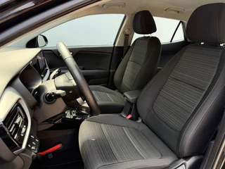 Kia Stonic 1.0 T-GDi MHEV 100pk DCT7 DynamicLine / 9