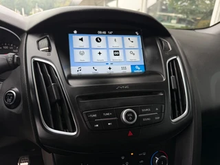 Ford Focus Wagon 1.0 ST-Line Cruise Navi Airco Carplay / 36