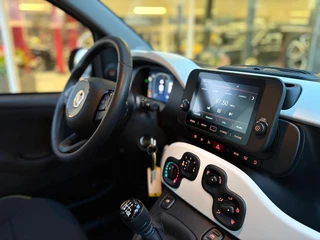 Fiat Panda 1.0 Hybrid Pandina | Carplay | Airco | Cruise Control | Parkeersensoren / 2