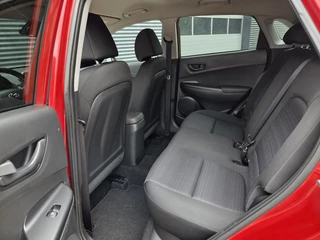 Hyundai Kona 1.0T Essence | Airco | Cruise Control | Bluetooth telefoonverbinding | 18'' Lichtmetalen velgen | Lane Assist / 5
