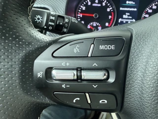 Kia Stonic 1.0 T-GDi MHEV GT-Line  Stoel/-Stuurwielverwarming - Achteruitrijcamera - Climate Control - Navigatie - Apple Carplay / Android Auto - Fabrieksgarantie tot 05-2031 / 27