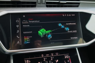 Audi RS6 Avant RS 6 TFSI quattro  | DYNAMIC PLUS | KERAMISCH | CARBON | HUD | B&O | KOELING | NIGHTVISION | 4WIELSTURING | / 54
