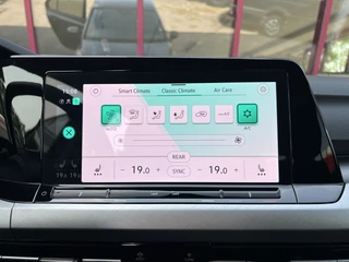 Volkswagen Golf 1.5 eTSI Style  | Carplay | ACC | PDC | Camera | Virtual | Stoel/Stuurverw. | Sfeerverlichting | / 24