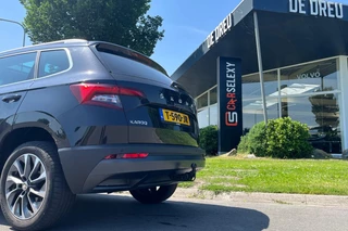 Skoda Karoq 1.5 TSI 150pk Style | TREKHAAK | PANO| CAMERA | ADAPTIVE | / 36