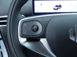 Leapmotor B03X ProMax Design 53 kWh 197PK, Apple Carplay/Android Auto 360 graden camera, Stoel & Stuurverwarming, Navigatie / 15