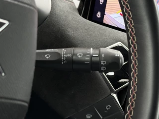 DS DS 3 1.2 PureTech Performance Line  Camera / Navigatie / Keyless / 32