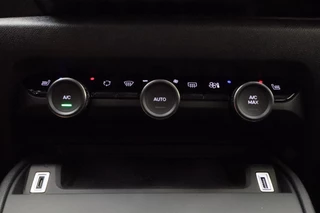 Citroen Ë-C4 Business 156pk Extended range 54 kWh | Navigatie | Keyless Entry | Climate control | Lichtmetalen velgen | Stoel & Voorruitverwarming | Camera Achter | / 9