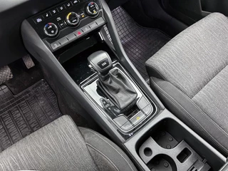 Skoda Karoq 1.5 TSI ACT Style | Automaat | Adaptive cruise control | Stoelverwarming | CarPlay | Afneembare trekhaak / 10