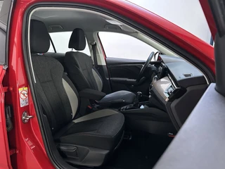 Skoda Scala 1.0 TSI 116pk DSG Business Edition Stoelverwarming LED Parkeersensoren Navigatie / 6