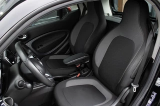 Smart fortwo EQ Comfort 18 kWh|Cruise Control|Automatische verlichting| / 13