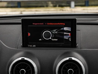 Audi A3 Sportback 30 TFSI Sport S Line Edition | Automaat | 3x S-Line | LED | Navigatie | Cruise Control | 18" / 31