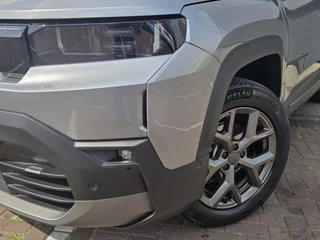 Jeep Compass 1.2 e-Hybrid First Edition | Apple-Android | Schuif-Kanteldak | Massagestoelen / 6