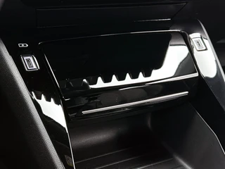 Peugeot 2008 1.2 PureTech 100 Allure | Adaptive Cruise | Stoelverwarming | CarPlay | 360 Camera | Parkeersensoren / 37