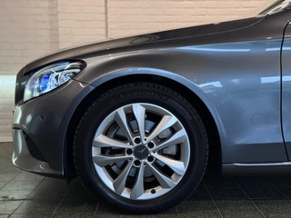 Mercedes-Benz C-Klasse 180 Premium Pack 156pk Pano Smartlink Stoelverw LED 17'' / 9