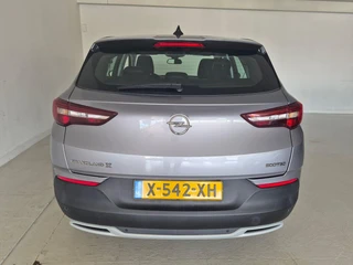 Opel Grandland X 1.2 Turbo Business Elegance / 5