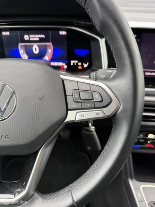 Volkswagen Polo 1.0 TSI Style VOL! CLIMA*ADABCR*PDC*CARPLAY*IQLICHGTS* / 36