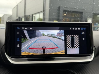 Peugeot 208 Allure 1.2 Hybrid 100PK e-DCS6 Automaat Trekhaak, Navigatie, Achteruitrijcamera, Keyless, Stoelverwarming, Apple Carplay, Android Auto / 29