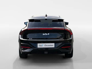 Kia EV6 GT-Line Business Edition 84 kWh | Rijdende Demo ! | Draadloos Apple Carplay / Android Auto | Navigatiesysteem | Elektrisch Verstelbare voorstoelen | Licht + Regensensor | Stoelverwarming+ Stoelkoeling  | Stuurverwarming | Elektrisch Bedienbare Achterklep | 19"Lichtmetalen Velgen | Lederen Bekleding. / 7