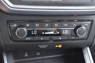 SEAT Arona 1.0 TSI Style Business Intense Carplay Navigatie | BSM | Climate en Cruise Control | 12 mnd BOVAG garantie | Whatsapp 06-53188999 / 9