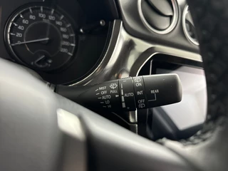 Suzuki Vitara 1.4 Style Smart Hybrid Automaat Panoramadak | €2.000,- + €750,- voorraadkorting! / 18