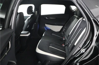 Kia EV6 GT-Line Business Edition 84 kWh  LED Matrix - Stoel-/Stuurverwarming - Elektr.bedienbare achterklep - Achteruitrijcamera - Fabrieksgarantie t/m 2033 / 31