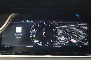 Land Rover Range Rover Evoque 1.5 P300e AWD R-Dynamic SE  PDC ECC Carplay 360 camera / 13