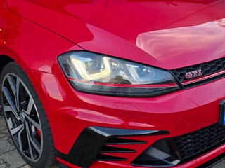 Volkswagen Golf 2.0 TSI GTI Clubsport / 265-360PK / NAP = UNIEK !! / NWE TURBO / PANO / DYNAUDIO / CAMERA / CARPLAY / 19 INCH ! / 7