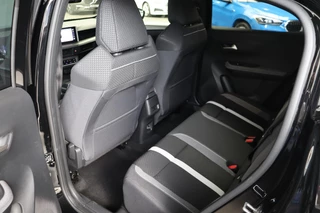 Opel Frontera 1.2 Turbo Hybrid GS / Nieuw te bestellen / 11