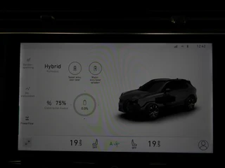 Lynk & Co 01 1.5 PHEV BlackEdition NAVI/360CAM/SCHUIFDAK/LED/20"LMV! / 15