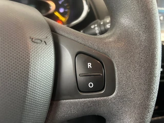 Renault Clio 1.2 Authentique | Cruise Control | Airco | Navi | Bluetooth | DAB / 16