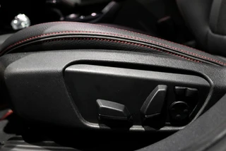 BMW 1 Serie 128ti M Sport 265PK | Innovation Pack | NL-auto | Shadowline | HUD | Stoelverwarming / 33