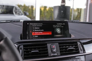 BMW 1-serie 120i Edition M Sport Shadow High Executive | 2e eigenaar | Driving Assistant | Schuif-/kanteldak | Camera | Harman Kardon | Keyless entry | LED | M sport remmen | PDC / 27