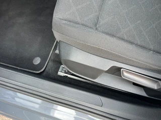 Volkswagen Golf 1.5 eTSI Style  | Carplay | ACC | PDC | Camera | Virtual | Stoel/Stuurverw. | Sfeerverlichting | / 13