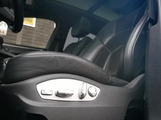 Porsche Macan 2.0 FACELIFT| PANO| TREKHAAK| 21LM| Sport Chrono / 24
