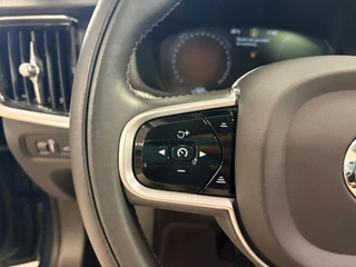 Volvo V90 2.0 T6 AWD Business Pro Automaat / Pano / leder / Harman Kardon / navi / camera/ head up / 44